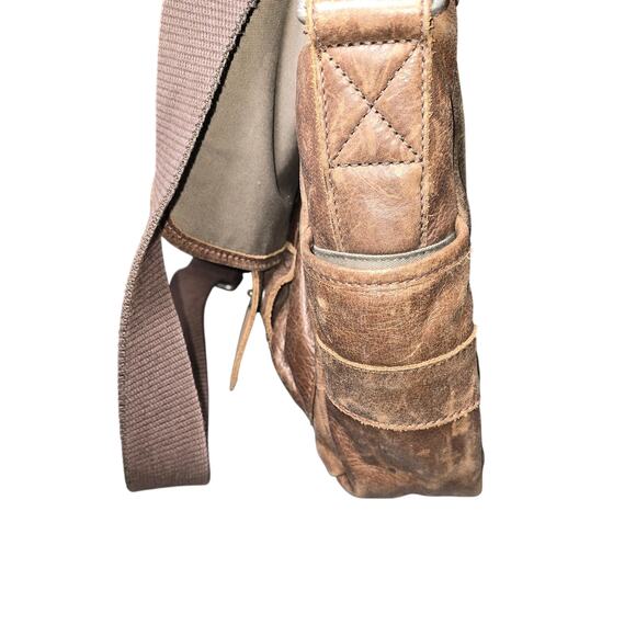 Vintage Fossil Brown Leather Distressed Laptop Computer Shoulder Bag 18x12x4 - Picture 8 of 10